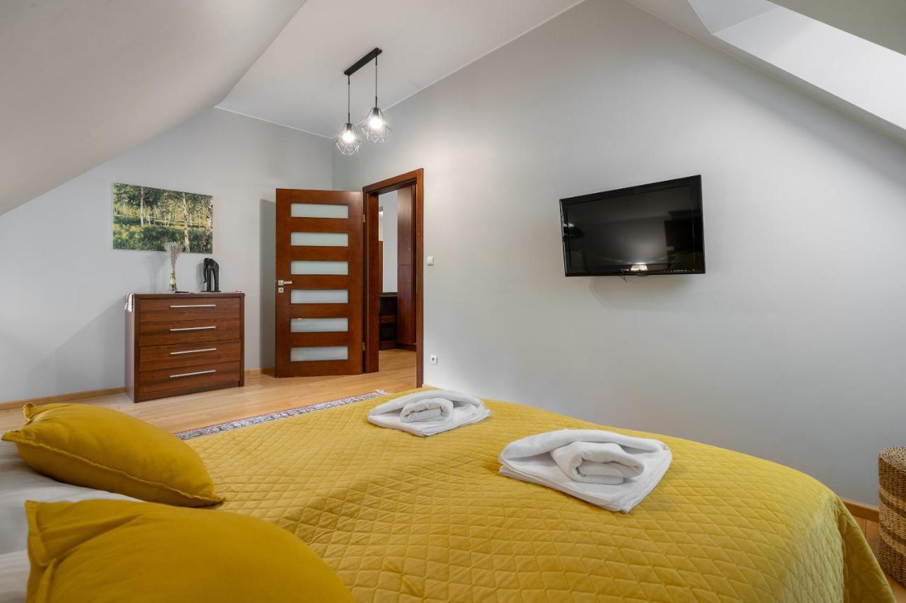 Rentplanet - Gorace Zrodla Apartment *