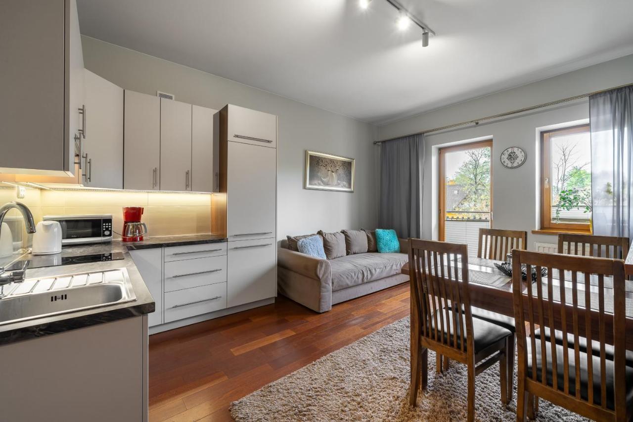 Rentplanet - Gorace Zrodla Apartment *